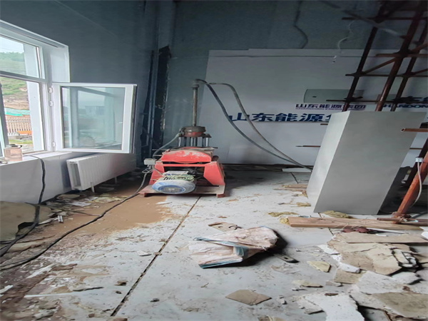 常山地基基础下沉墙体裂缝加固注浆顶升施工